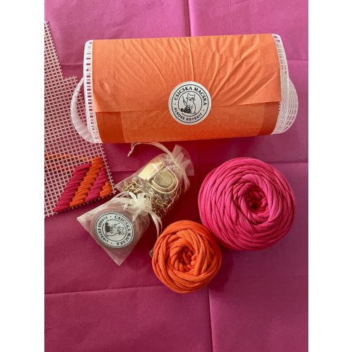 Pink-narancs pólófonal